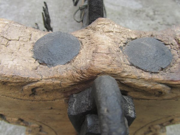 Antique-Italian-Carriage Axle-Siciliaans-wagenschot-Arrière-de-charrette-italienne-Francesco-Petrarca-Crammichele-Ragusa-Catania-00023